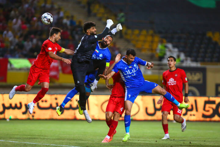 روشن: سخنگوی استقلال حق ندارد درباره منصوریان حرف بزند!