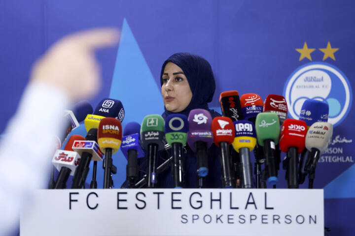 روشن: سخنگوی استقلال حق ندارد درباره منصوریان حرف بزند!