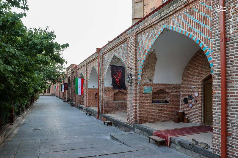 عکس/ بازدید پزشکیان از مسجد کبود ایروان