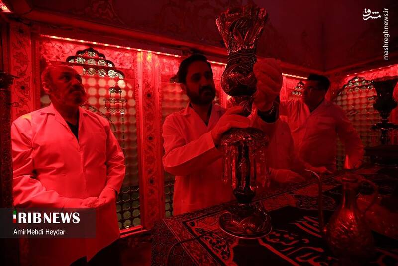 عکس / آیین غبارروبی ضریح آستان امامزاده صالح (ع) 40