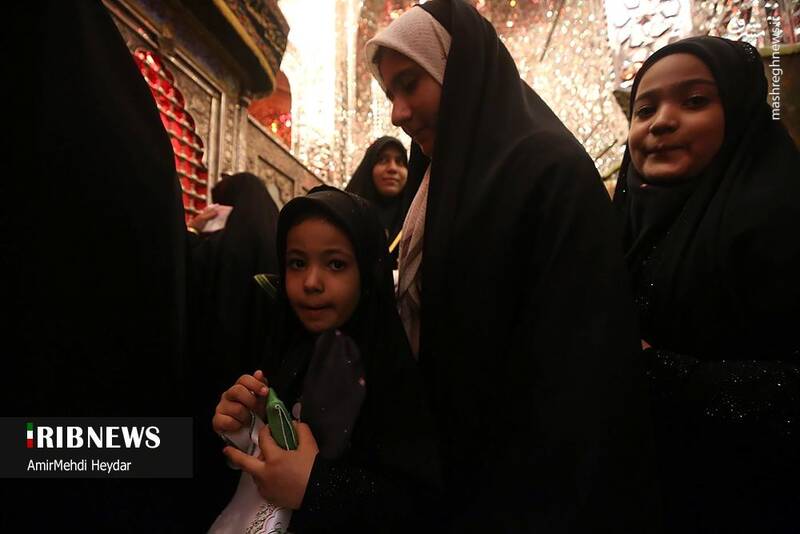 عکس / آیین غبارروبی ضریح آستان امامزاده صالح (ع) 30