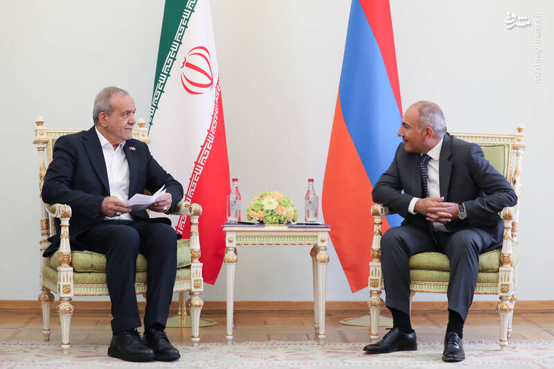دیدار دوجانبه پزشکیان با نخست وزیر ارمنستان