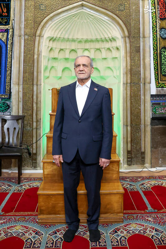 حضور رئیس جمهور در مسجد کبود ایروان