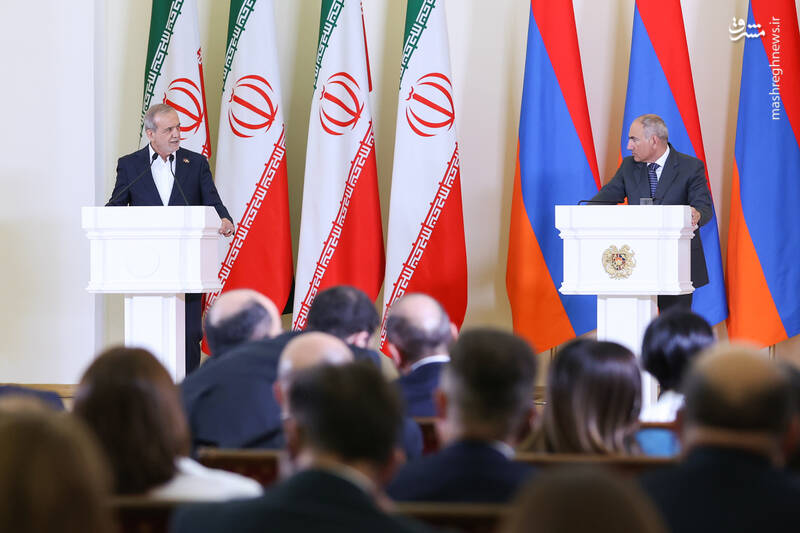 نشست مطبوعاتی مشترک رئیس جمهور با نخست وزیر ارمنستان