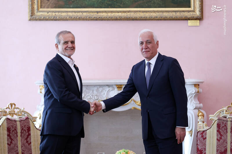 دیدار و گفت‌وگوی رؤسای‌جمهور ایران و ارمنستان
