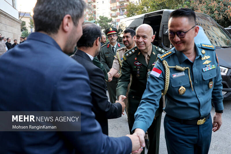 مراسم آئین گرامیداشت روز صنعت دفاعی