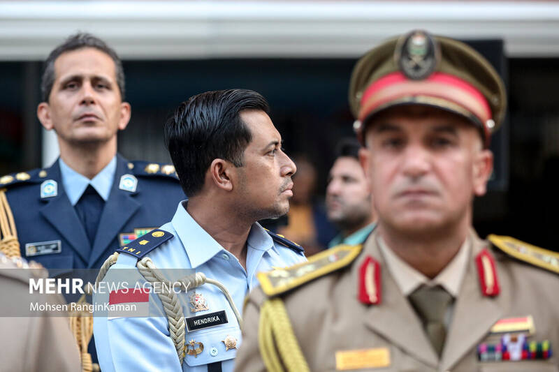 مراسم آئین گرامیداشت روز صنعت دفاعی