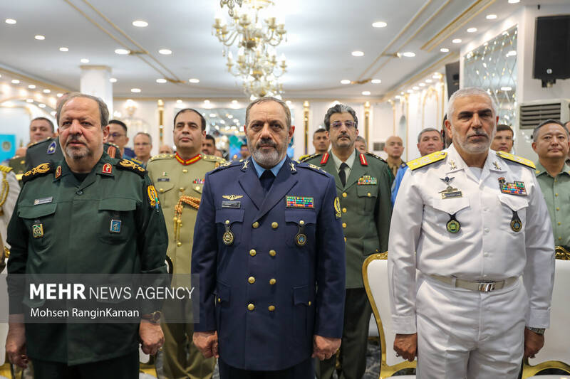 مراسم آئین گرامیداشت روز صنعت دفاعی