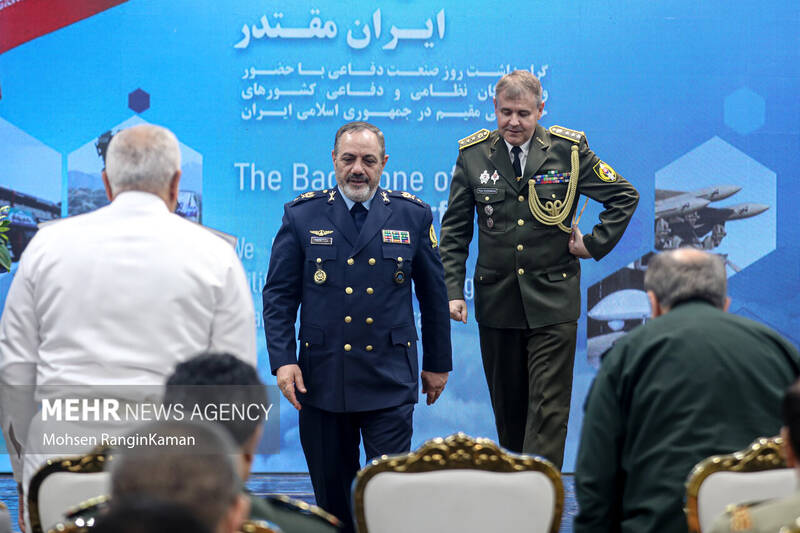 مراسم آئین گرامیداشت روز صنعت دفاعی