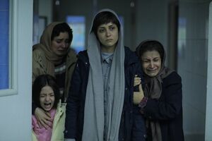 یک رقابت سه‌گانه در صدر جدول گیشه