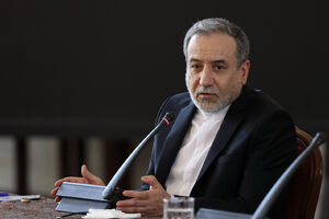 عراقچی: از خرمشهر تا جنگ 12 روزه، پزشکان همواره پناه مردم بودهاند