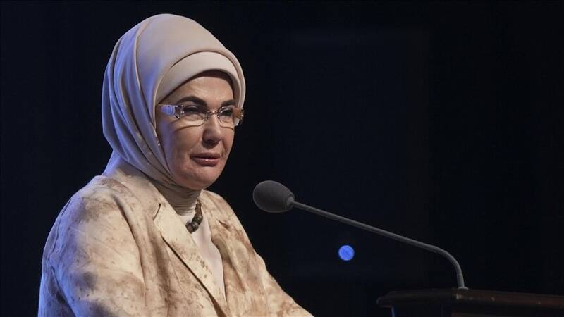 جمهور،رئيس،اوكراين،همسر،جنگ،دلسوزي،نامه