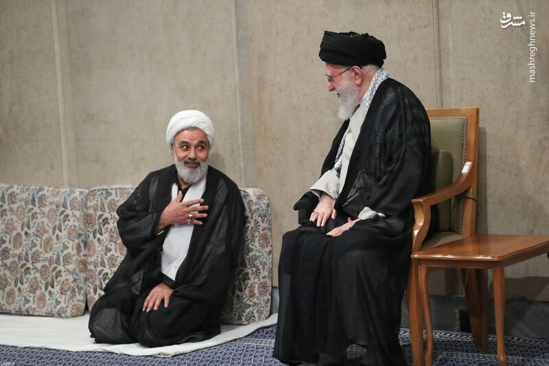 عکس / حضور رهبر انقلاب در مراسم عزاداری شهادت امام رضا (ع) 7
