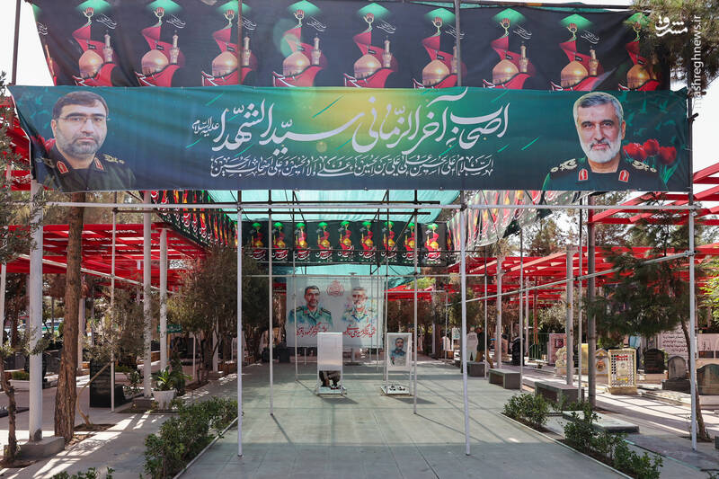 عکس / حضور اعضای هیئت دولت در حرم امام خمینی (ره) 23