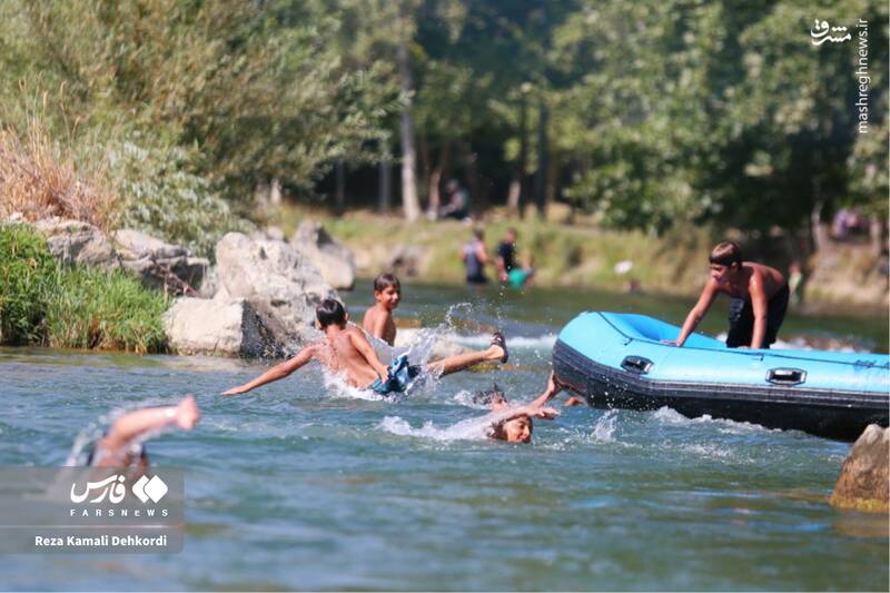 عکس / رفتینگ و آبتنی در گرمای تابستان 3