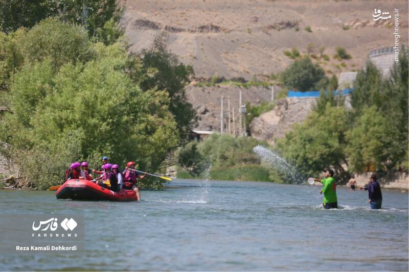 عکس / رفتینگ و آبتنی در گرمای تابستان 17