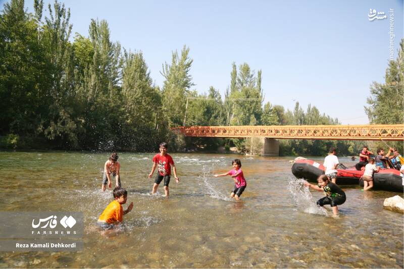 عکس / رفتینگ و آبتنی در گرمای تابستان 12