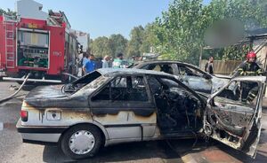 آتش‌سوزی در مکانیکی و صافکاری منجربه سوختن 3 خودرو شد