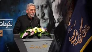 فرشچیان ۴۵ سال در آمریکا زندگی کرد ولی فقط پاسپورت ایرانی داشت + ویدئو