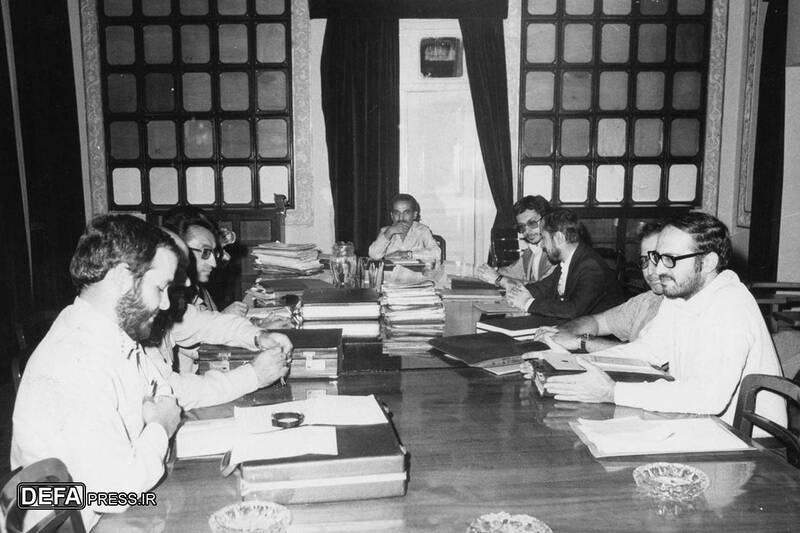 نگاه دانشبیان و انقلابی شهید رجائی و باهنر به جنگ