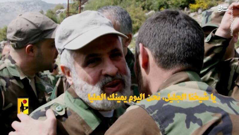  شیخ نعیم قاسم در لباس رزم؛ سلاحی که روح و شرف ماست