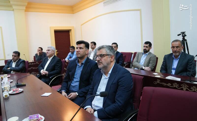 عکس / نشست مشترک روسای فدراسیونهای ورزشی با عراقچی 14