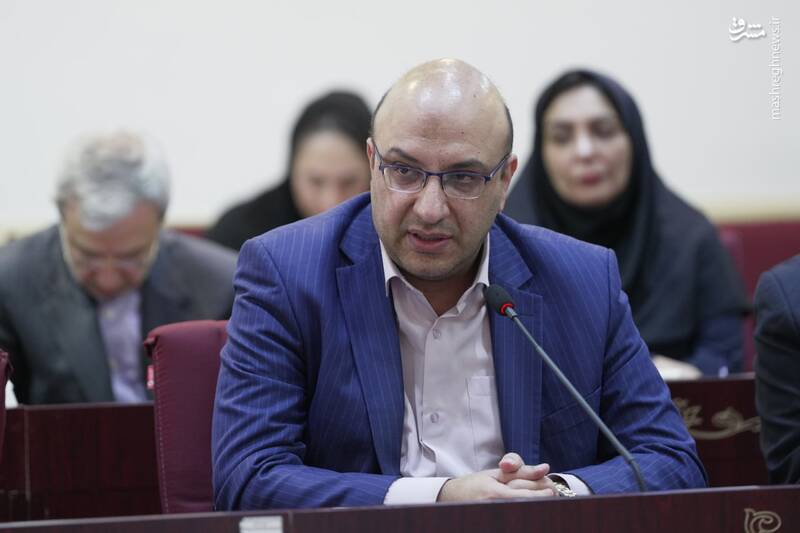 عکس / نشست مشترک روسای فدراسیونهای ورزشی با عراقچی 8