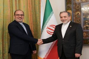 دیدار سفیر جدید ایران در صربستان با عراقچی