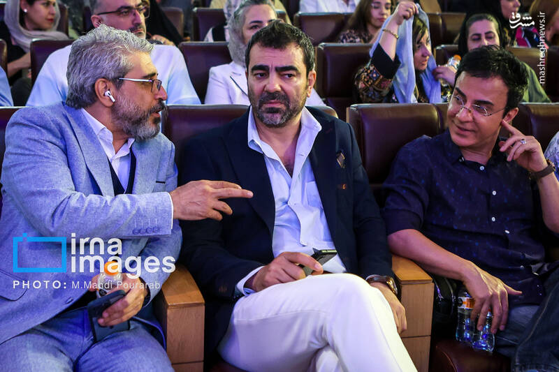 عکس / حضور چهرهها در پانزدهمین جشن منتقدان و نویسندگان سینمایی ایران 26