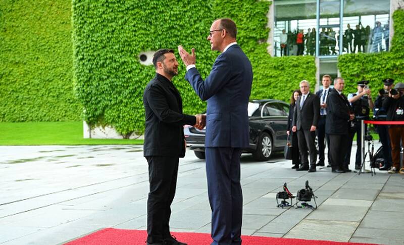 کاهش رفاه آلمانیها، سرکوب مخالفان و تامین جنگ اوکراین/ چکلیست صدراعظم آلمان برای تثبیت قدرت