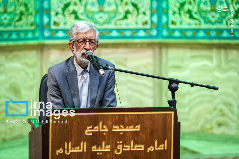 عکس / حضور شخصیتها در مجلس ترحیم چهلم احمد توکلی 22