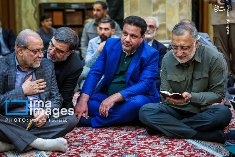 عکس / حضور شخصیتها در مجلس ترحیم چهلم احمد توکلی 15
