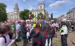 دستگیری حامیان فلسطین در لندن از سوی پلیس