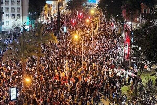 تظاهرات گسترده مخالفان نتانیاهو در سرزمین‌های اشغالی 