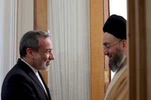 عکس / دیدار سید عمار حکیم با وزیر امور خارجه