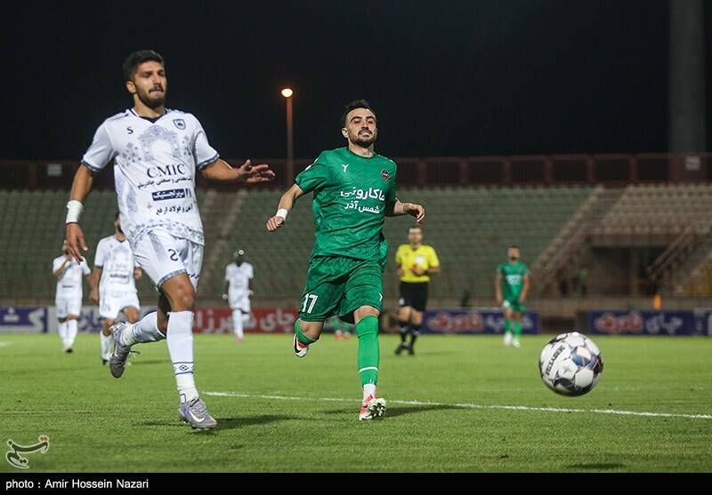 اگر پرسپولیسیها ناراضی هستند، فخریان را برگردانند 3