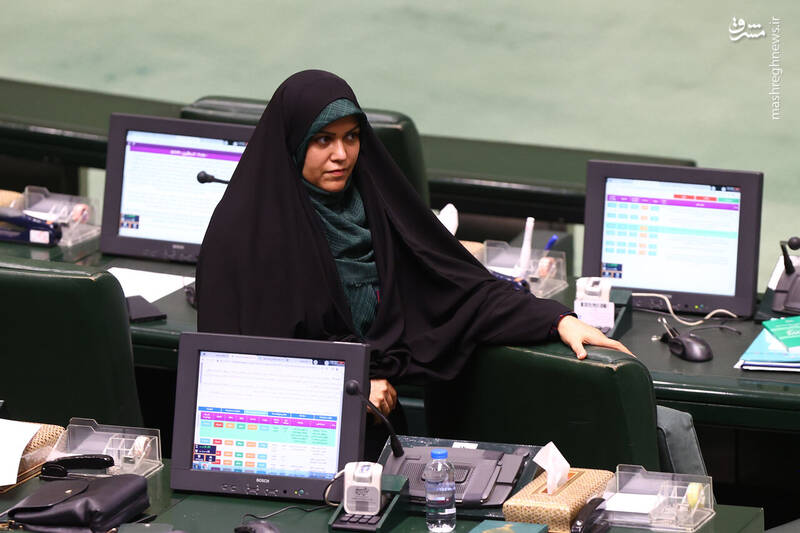عکس / نشست علنی مجلس یکشنبه 16 شهریور 34