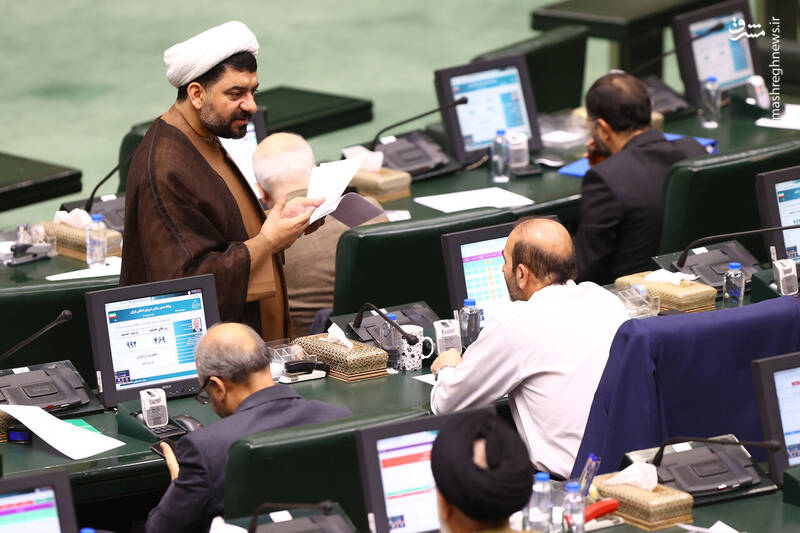 عکس / نشست علنی مجلس یکشنبه 16 شهریور 11