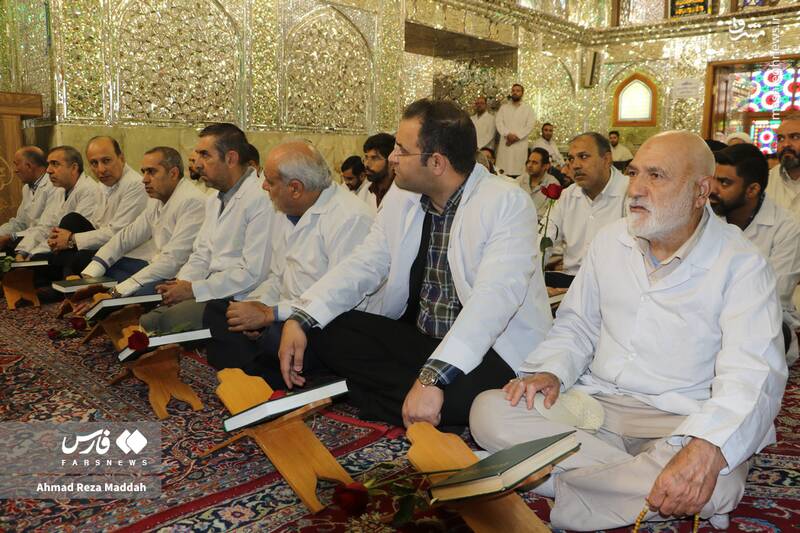 عکس / غبارروبی حرم مطهر شاهچراغ (ع) در هفته وحدت 8