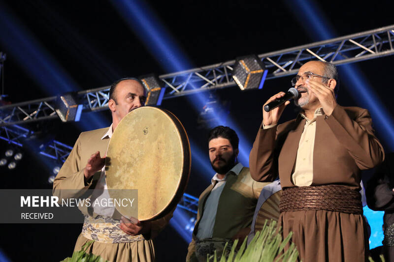 جشن بزرگ «ایران عزیز»