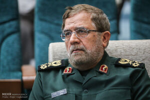 سرلشکر ایزدی: جهاد وعمل صادقانه پیروزی‌های بیشتری را نصیب ایران می‌کند