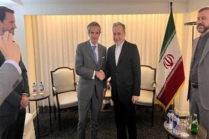 ادعای خبرنگار والاستریتژورنال درباره احتمال دیدار «عراقچی» و «گروسی» ادعای خبرنگار والاستریتژورنال درباره احتمال دیدار «عراقچی» و «گروسی»