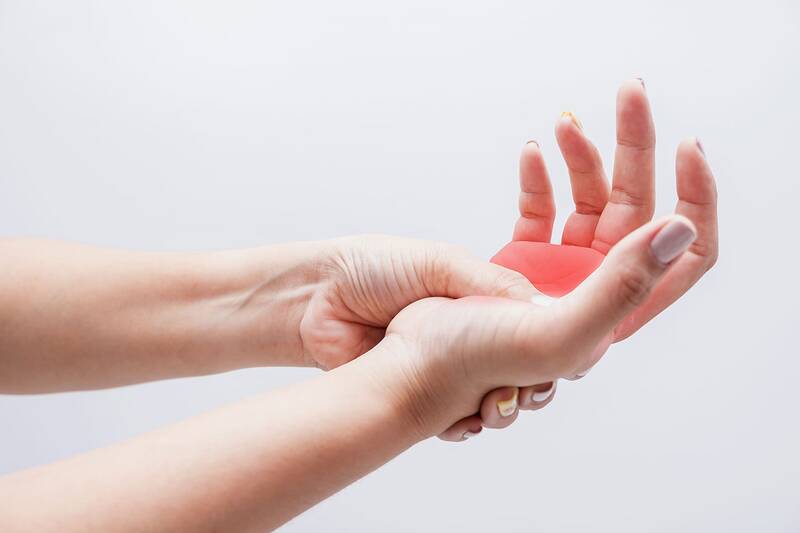 نقش حیاتی ویتامین B۱۲ در سلامت جسم و روان انسان