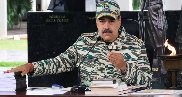 ونزوئلا،مادورو،جمهور،آمريكا،گزارش،رئيس،مسلحانه