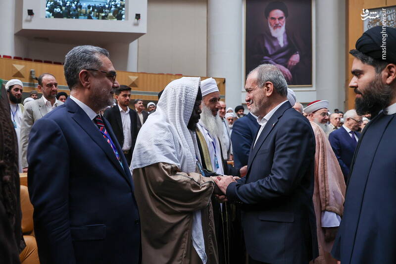 عکس / حضور رئیس جمهور در سی و نهمین کنفرانس بینالمللی وحدت اسلامی 4