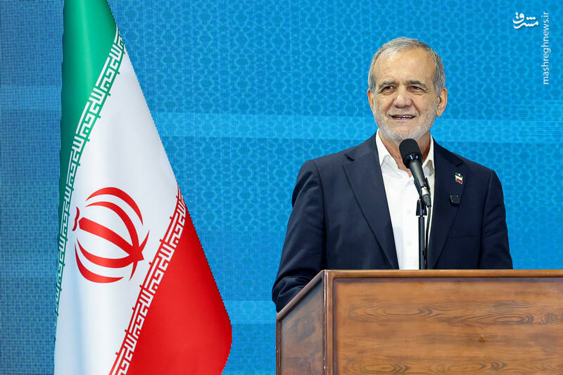 عکس / افتتاح باند شرقی منطقه 2 آزادراه تهران - شمال با حضور پزشکیان 19