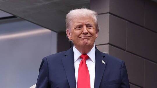 تماس،ساعت،ونس،خواب،ماه،آمريكا،كانديد،دونالد،مزمن،شغل