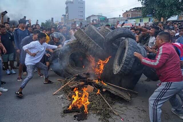هشدار سفارت ایران درباره سفر به نپال