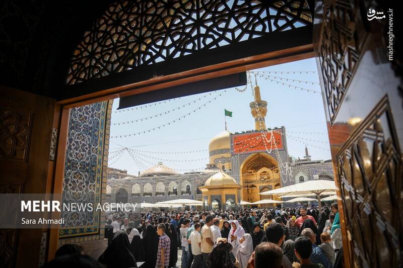 عکس / روز میلاد پیامبر (ص) و امام جعفر صادق (ع) در حرم رضوی 6