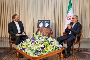 وحدت و انسجام ملی مهم‌ترین عامل عبور از موانع و تحقق عدالت در توسعه استان‌هاست